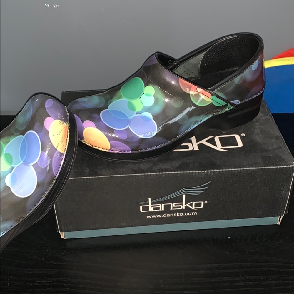 Almost new Danskos